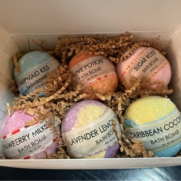Sky Organics Six Bath Bomb Gift Set - Picture 2 of 4